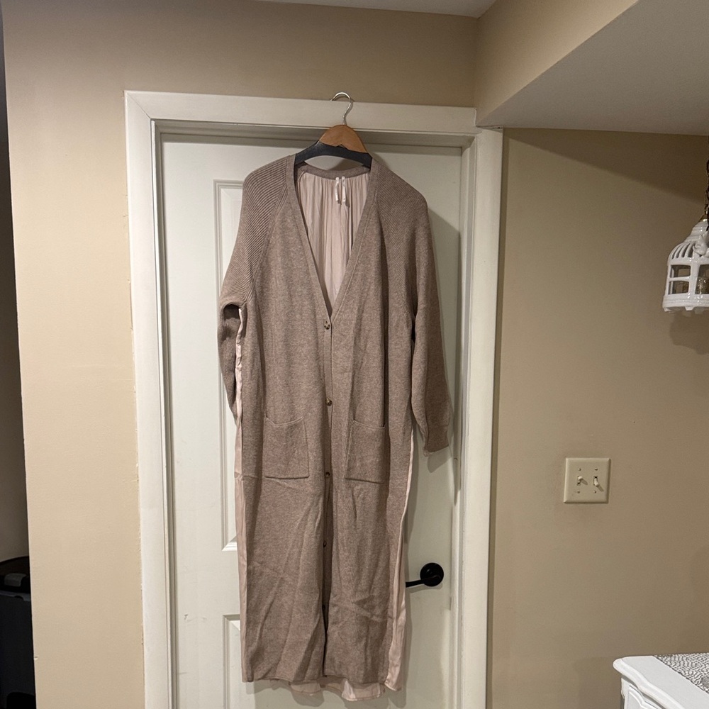 Anthropologie Tan V-Neck Sweater/Duster
